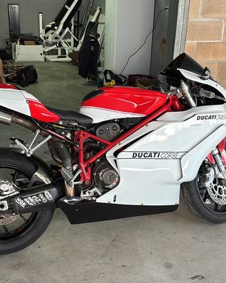 Ducati 749 A2 2005