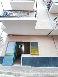 CASANDRINO; Locale C/3 66MQ Rif. FL367