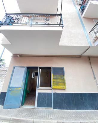 CASANDRINO; Locale C/3 66MQ Rif. FL367