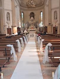 La corsia/passatoia bianca per matrimonio