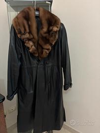 Cappotto  vera pelle tg 42 /44 nero collo visone