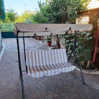Dondolo da giardino