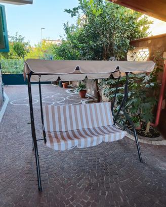 Dondolo da giardino
