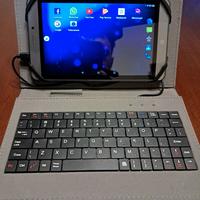 Tablet Mediacom + Custodia con Tastiera