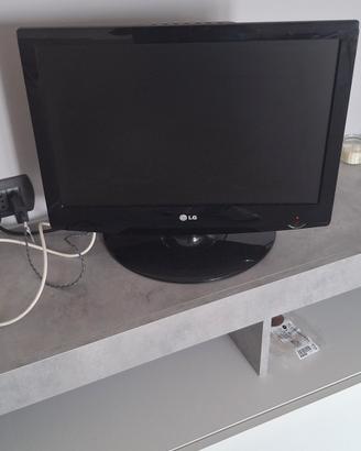 TV 19 pollici LG
