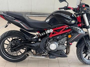 Moto Benelli Sn 302