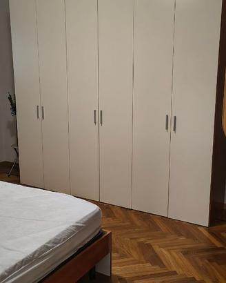 Camera da letto moderna