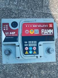 Batteria fiamm 44 ah 390 a