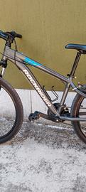 bici MTB ROCKRIDER ST100 GRIGIA