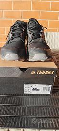 SCARPE ADIDAS TERREX SWIFT R3 GORE-TEX
