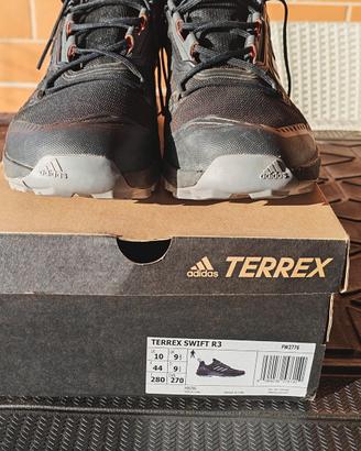 SCARPE ADIDAS TERREX SWIFT R3 GORE-TEX
