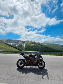 Ktm rc 990 r