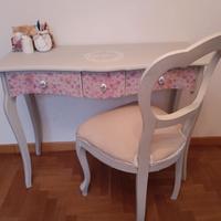 Scrivania Bianca Shabby con sedia