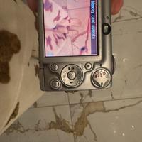 Canon Digital IXUS 700 - Fotocamera Compatta 71 MP