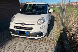 Fiat 500L  tenuta bene