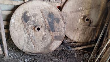 Ruote carro piene antiche