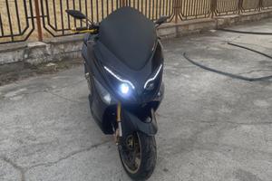 Yamaha T Max - 2008