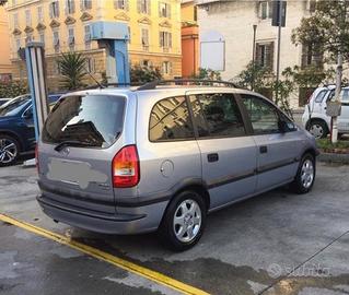 Opel Zaphira 2000 turbo Diesel