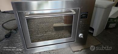 microonde e piano cottura