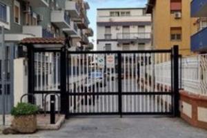 Grande Box garage in condominio a Cardillo