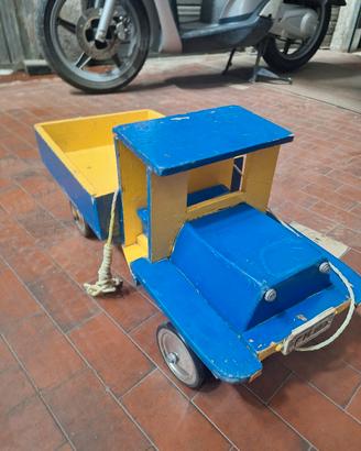 Camion Giocattolo  anni 60 legno 
