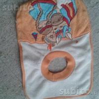 Bavaglino nuovo ideale per l'asilo