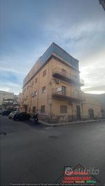 Palazzina precisamente zona Via Kennedy (Rif.1744)