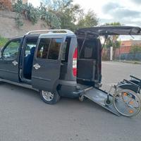 Fiat Doblo Pianale ribassato con rampa disabili in