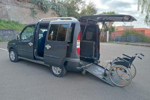 Fiat Doblo Pianale ribassato con rampa disabili in