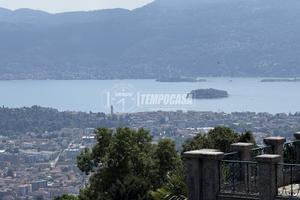 Verbania - Bee, Attico con meravigliosa vista lago