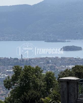 Verbania - Bee, Attico con meravigliosa vista lago