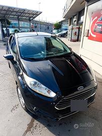 FORD FIESTA TITANIUM 1.5