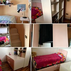 Cameretta per bambini/ragazzi con letti a castello