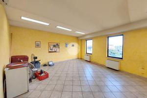 CAPANNONE A CAPRIANO DEL COLLE