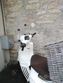 vespa primavera sprint 150