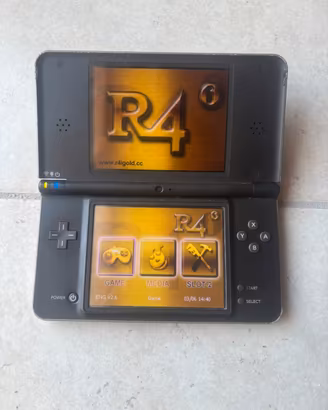 Nintendo Dsi XL console con30giochi