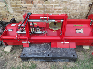 Trincia 186 spostamento idraulico