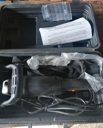 Fresatrice per giunzioni a biscotto