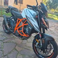 KTM 1290 R