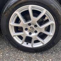 Cerchi da 17+ gomme NUOVE Originali Jeep Renegade