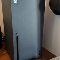 Xbox Series X 1TB come nuova, con joypad e scatola