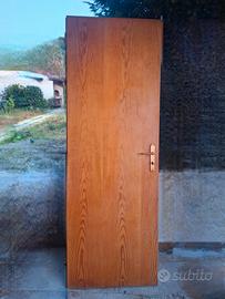 Porte interne in legno massello