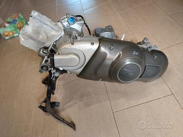 ricambi Aprilia scarabeo c'è tutto 200.gt.an.2003