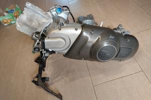 ricambi Aprilia scarabeo c'è tutto 200.gt.an.2003