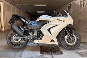 Kawasaki ninja 250r