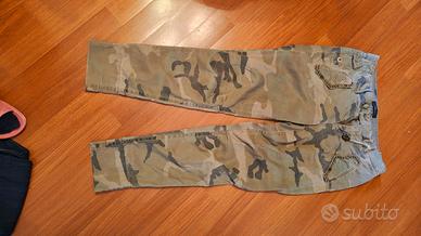 Pantaloni Alviero's mimetici donna con borchie