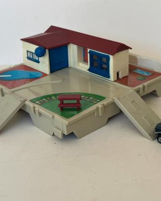 Micro Machines Travel City Villetta