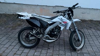 Pegeot xps 50cc (tpr 86)