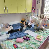 Cameretta da bambina completa.