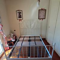 Letto in ferro una piazza e mezza 